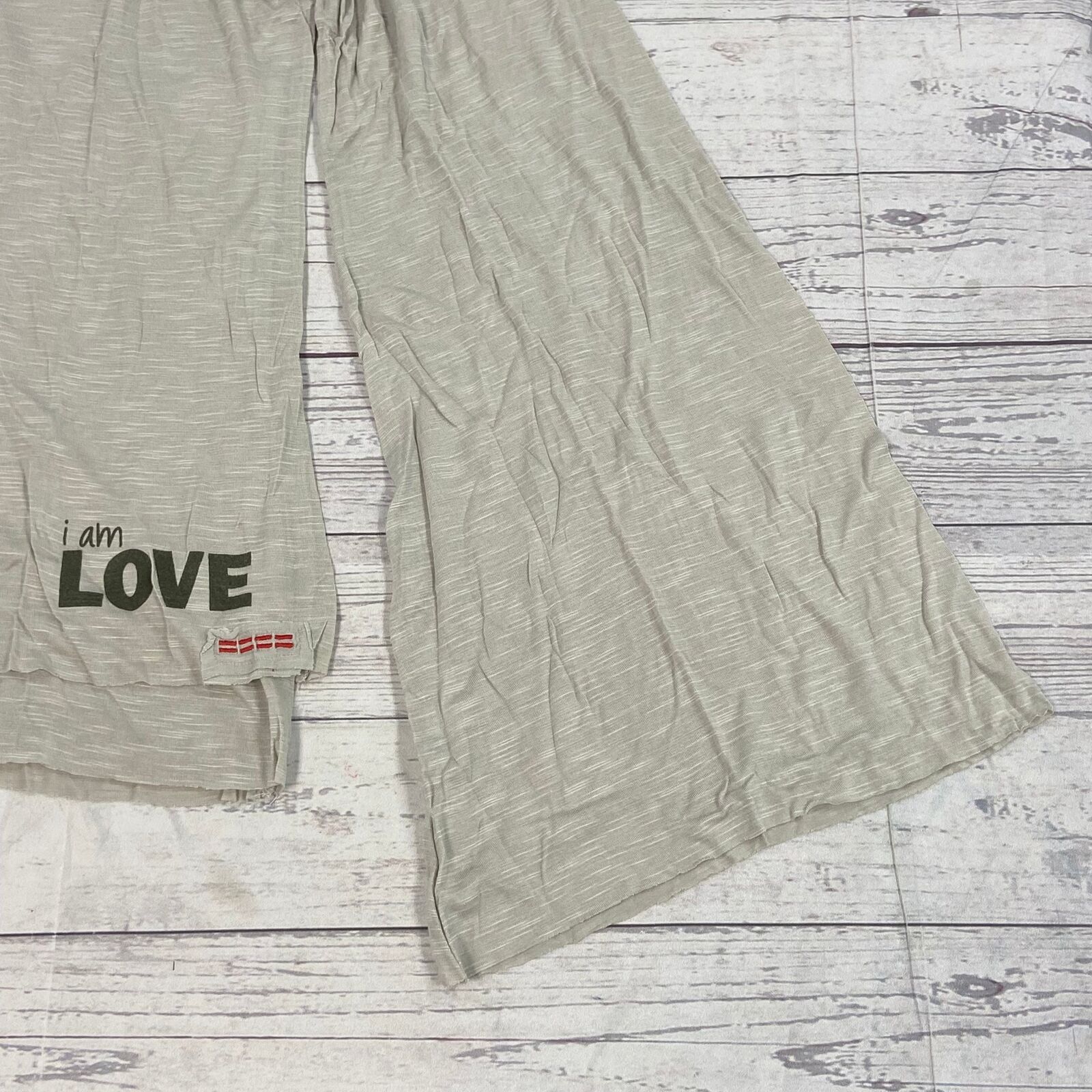 Peace Love World Gray Long Bell Sleeve V-Neck Double T-Shirt Women Size L  NEW