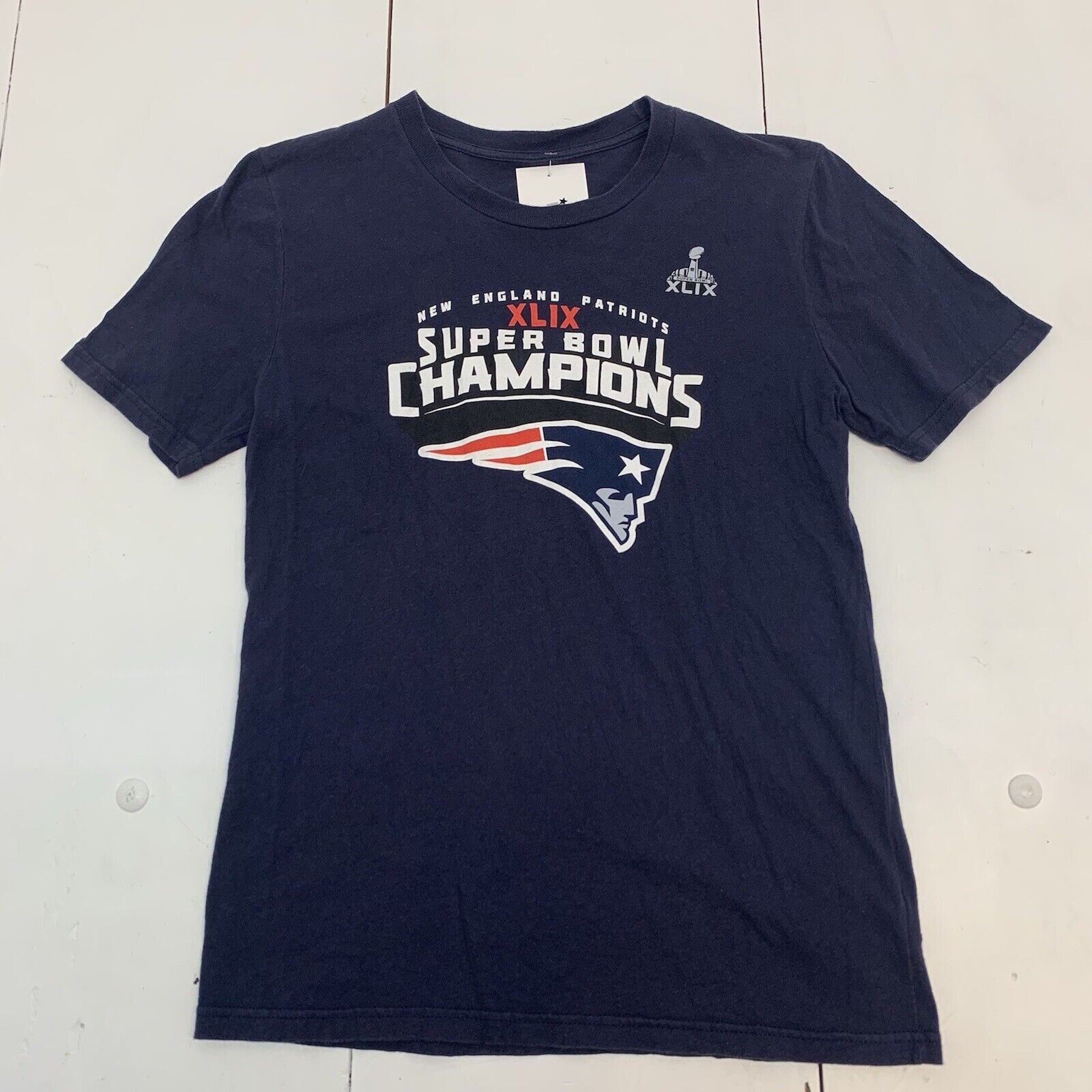 NFL Kids Boy’s Shirt Size Large (14-16) Patriots Super Bowl Champions XLIX