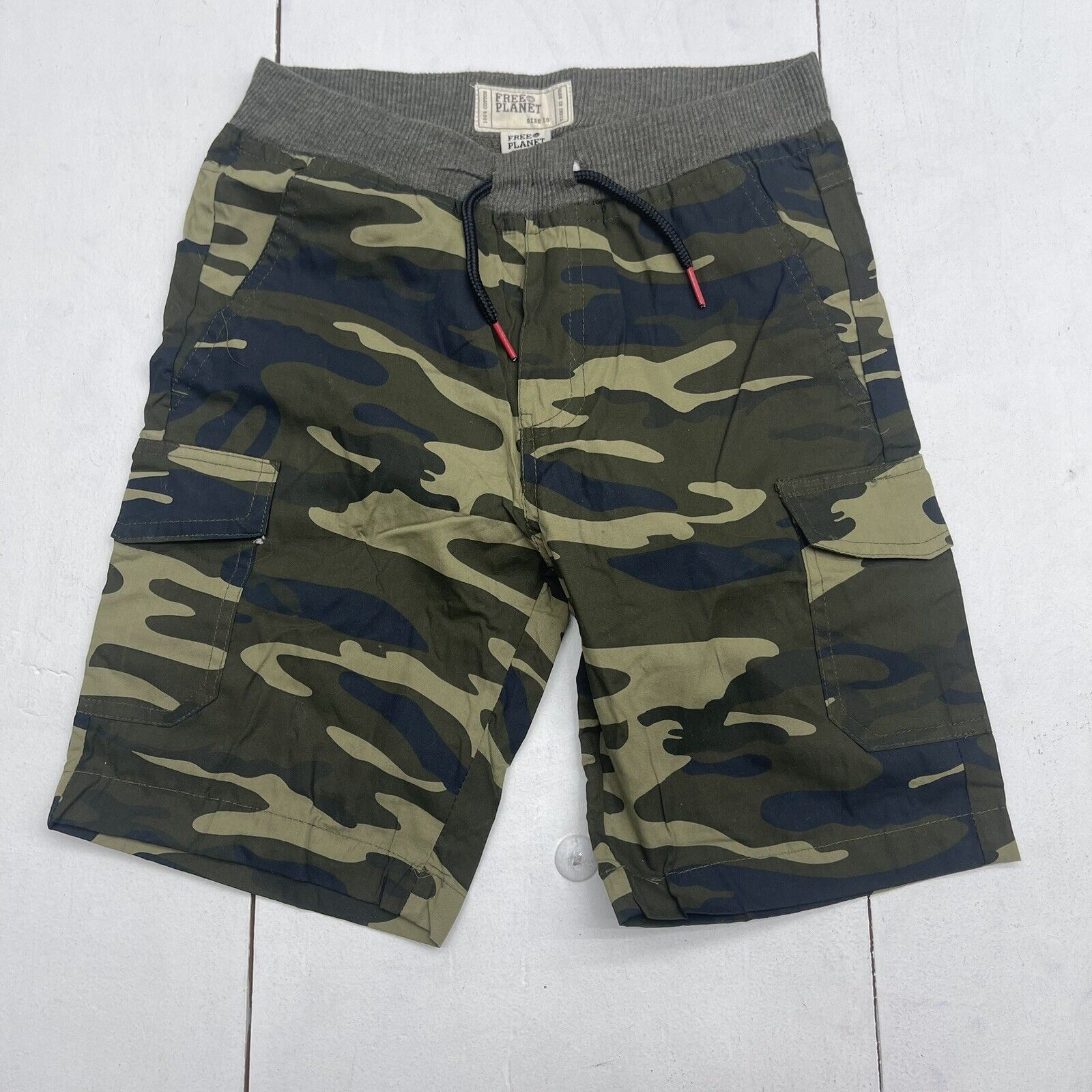 Free Planet Green Camo Cargo Shorts Youth Boys Size 10