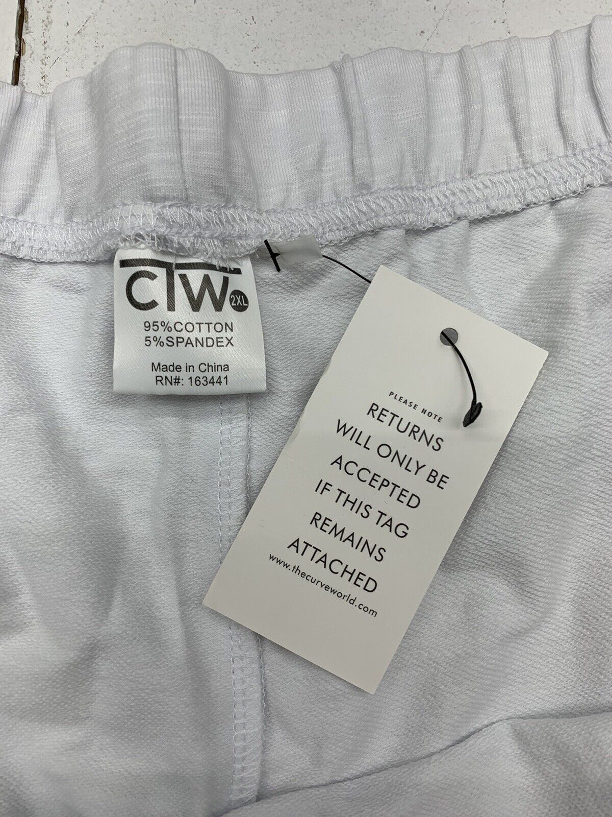 The Curve World Womens White Sweatpants Size 2XL - beyond exchange