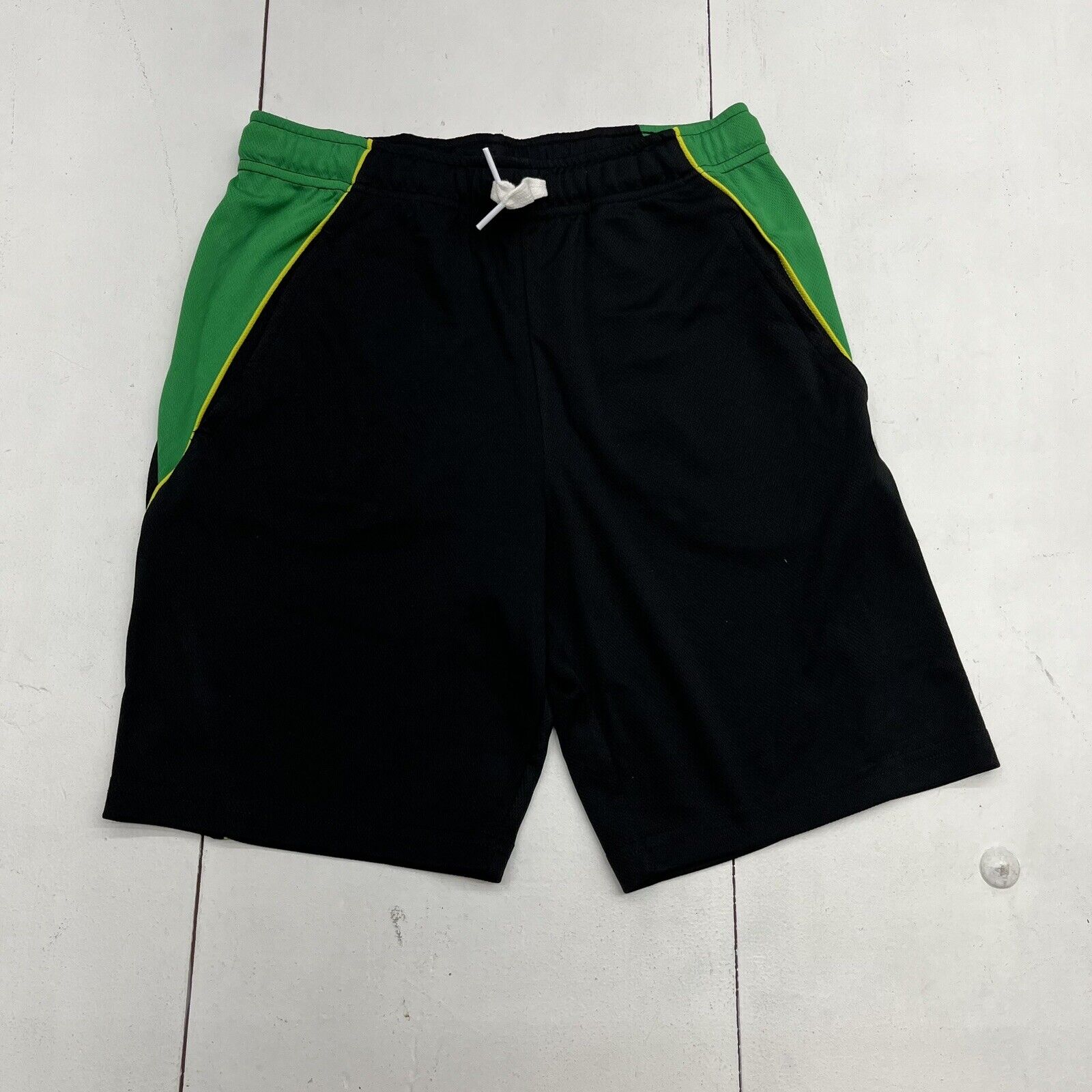 Champion Black & Green Athletic Shorts Boys Size Large (10-12)