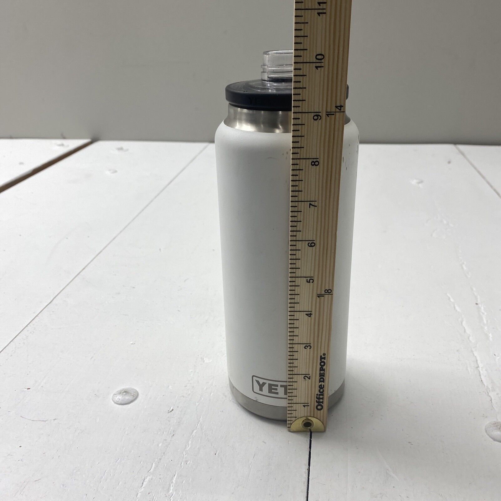 YETI Rambler 36-fl oz Stainless Steel Water Bottle in the Water