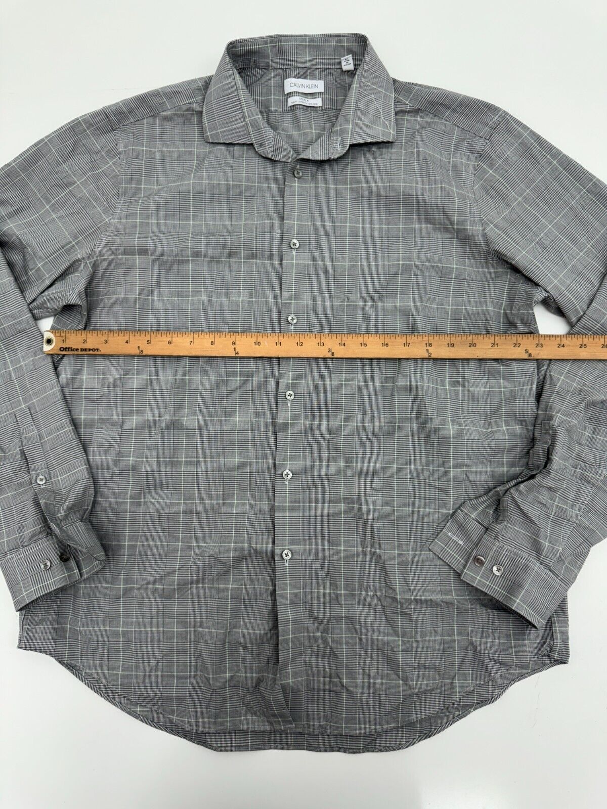 Calvin Klein Mens Grey Plaid Long Sleeve Button Up Shirt Size XL - beyond  exchange