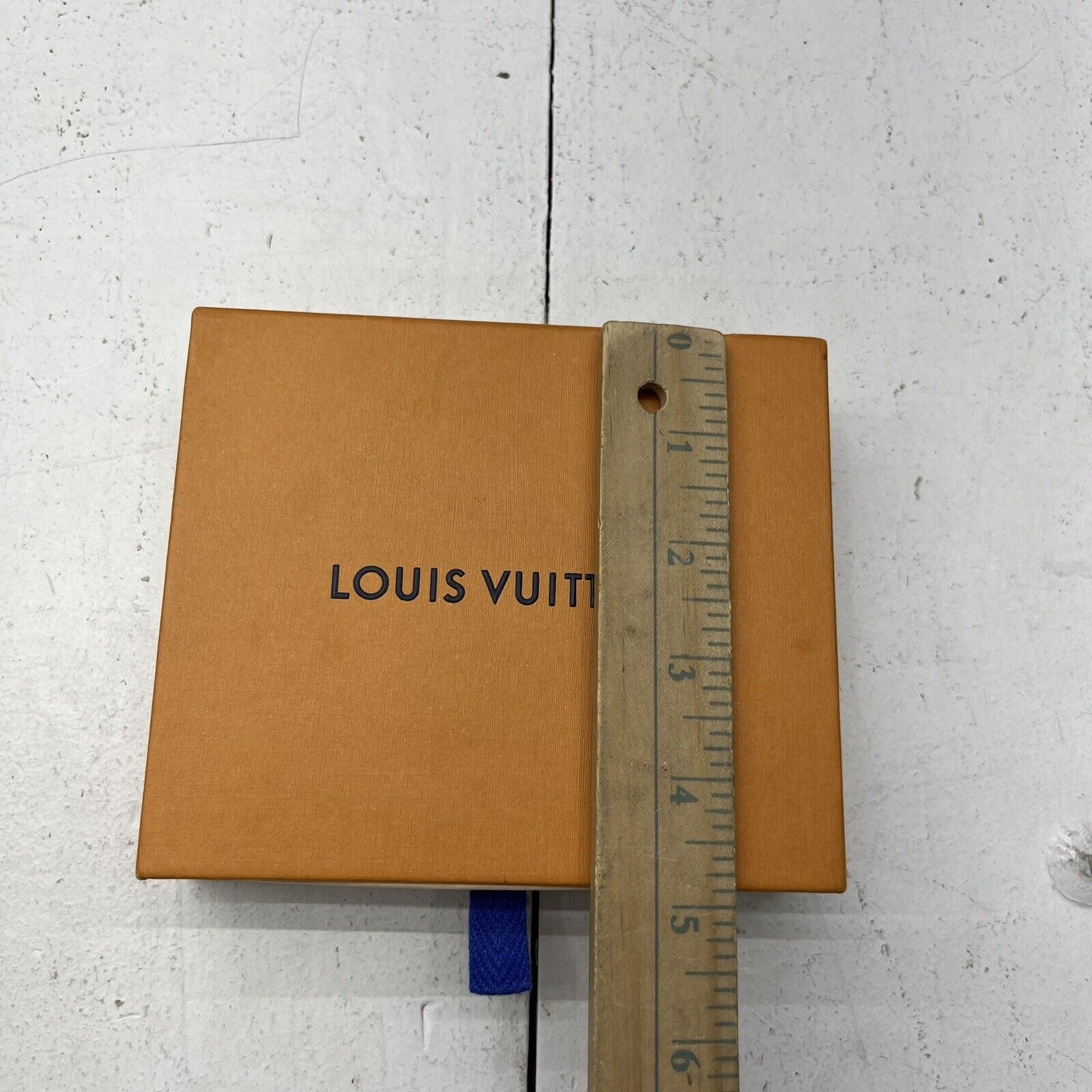 Louis Vuitton's Yellow Small Box & Dust Bag - beyond exchange