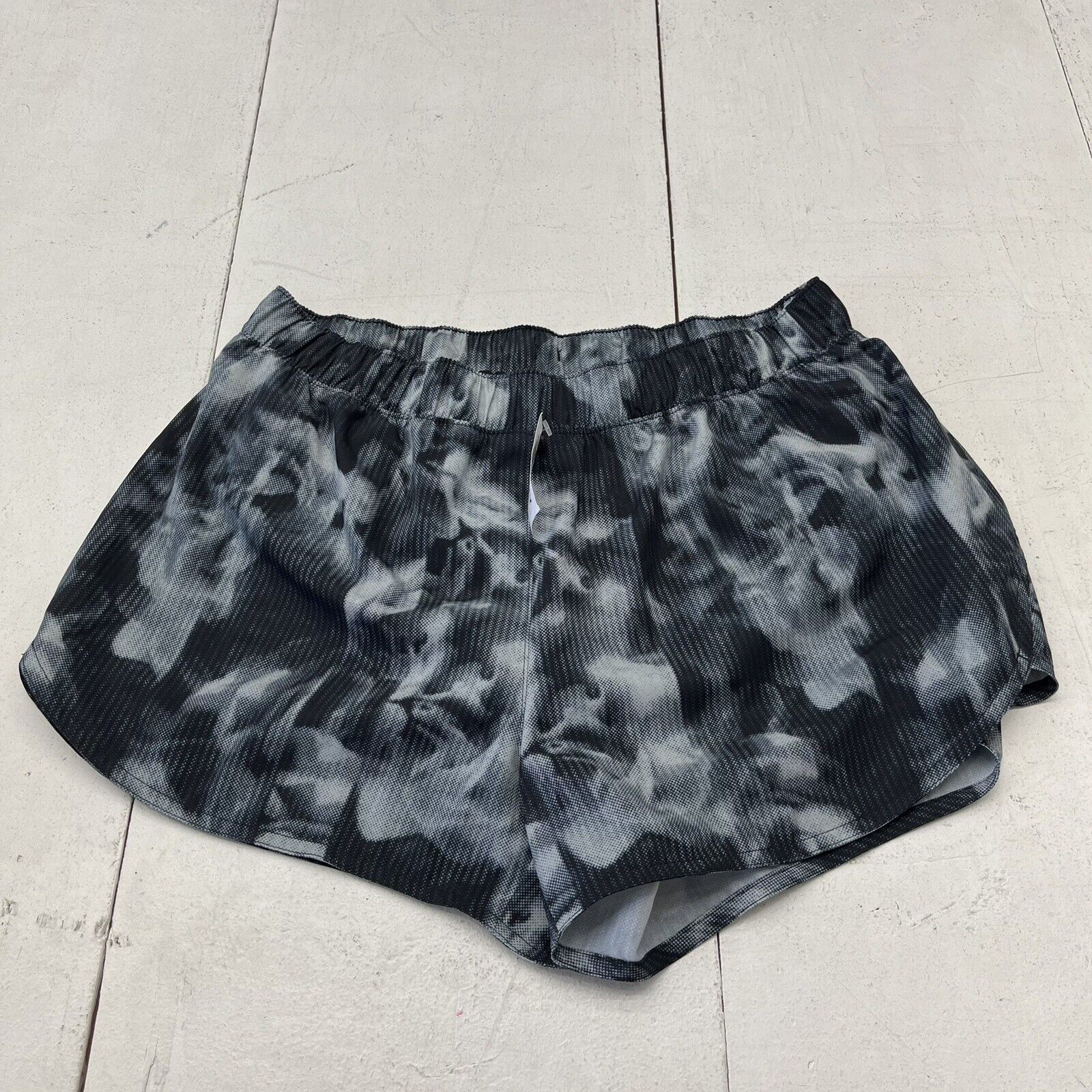 Old Navy Black Gray Mid-Rise Stretch Tech Shorts Women's Size Medium N -  beyond exchange