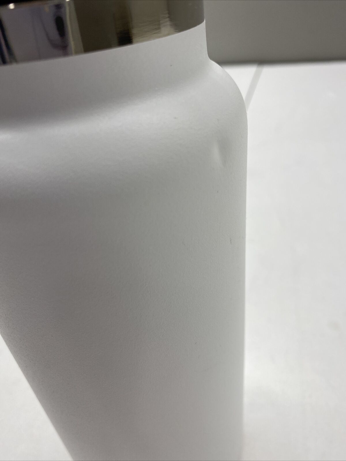 Hydro Flask® Bottle - White