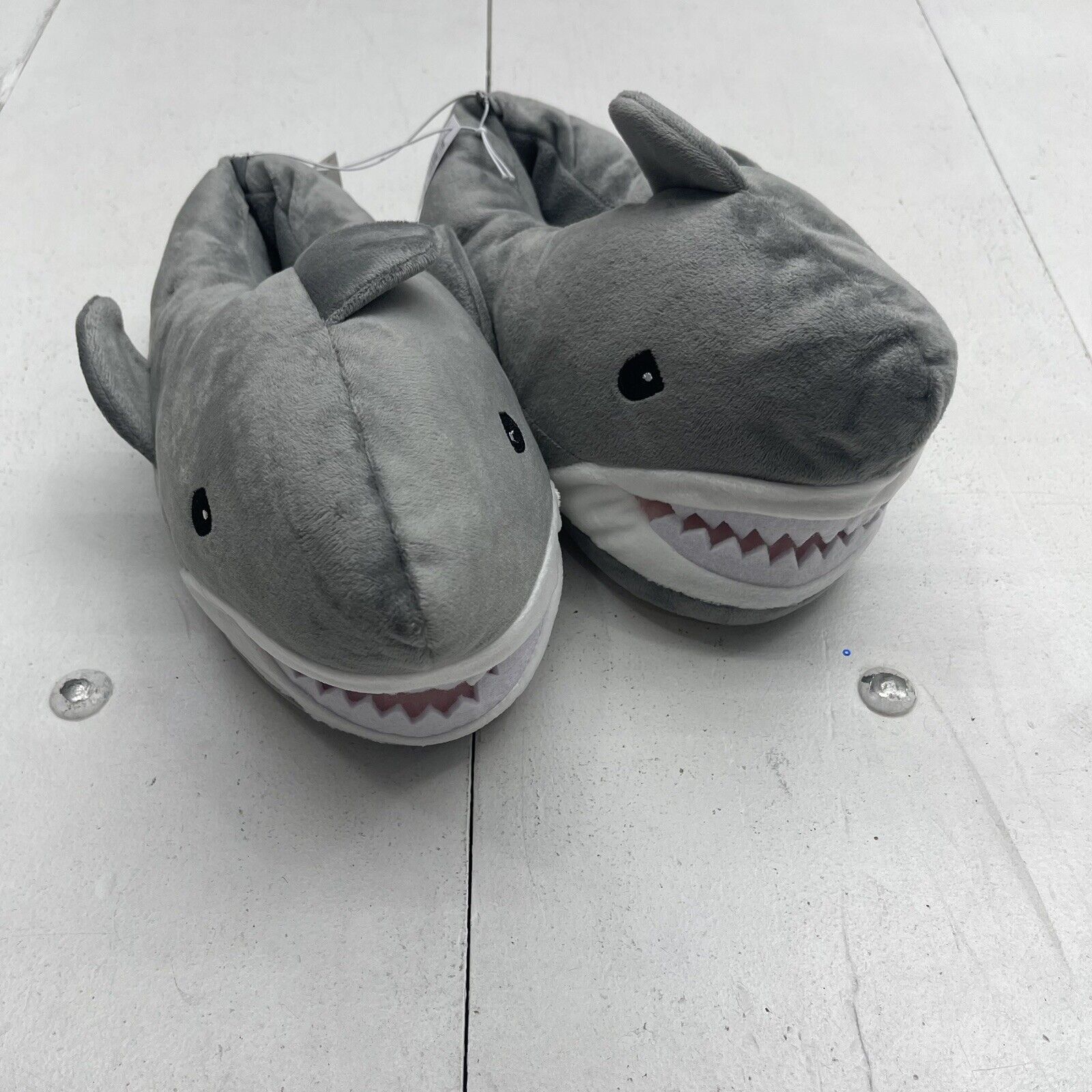 Old navy shark discount slippers