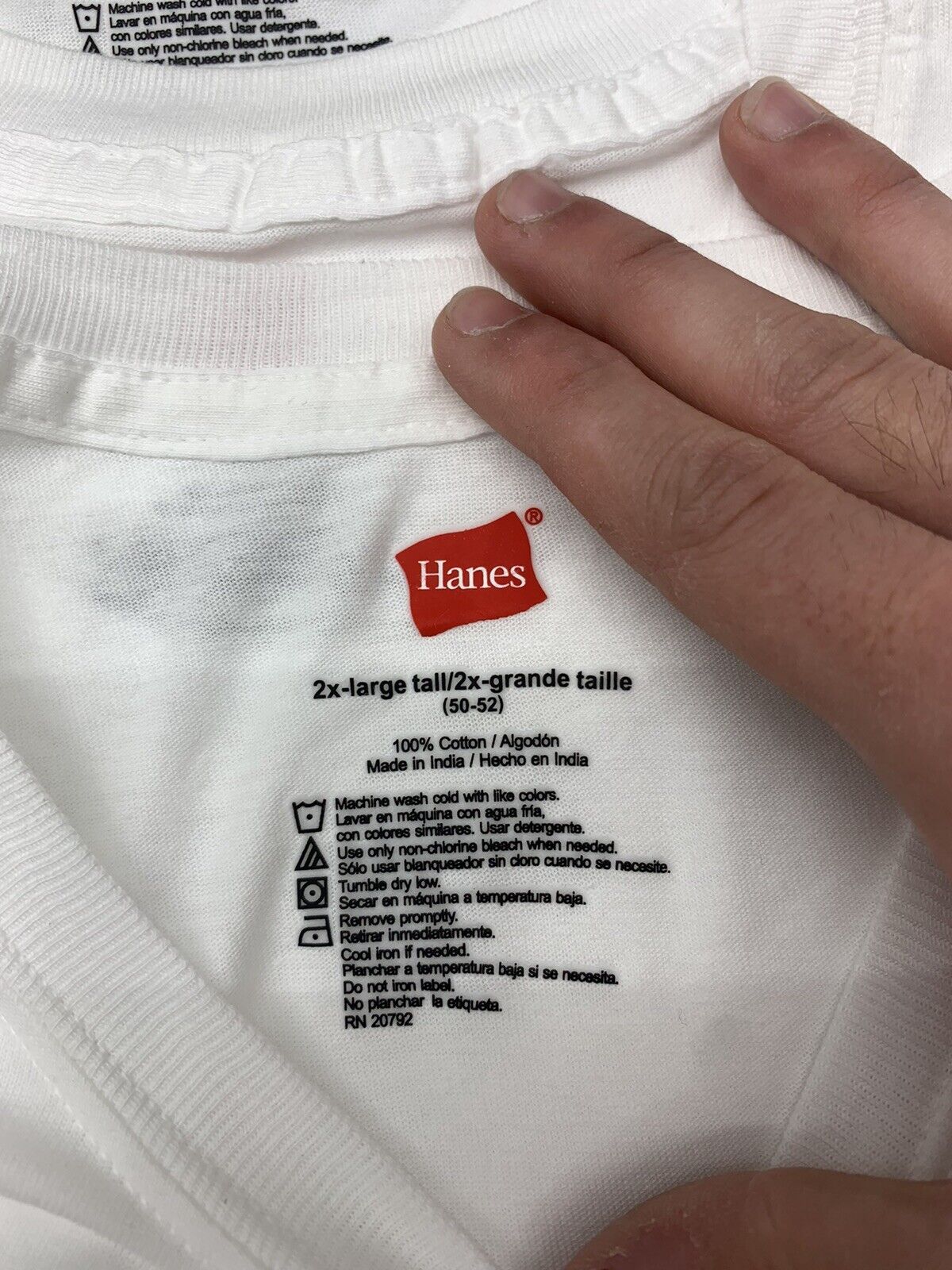 Hanes Men's Size Large White Cotton Slightly Imperfect Tagless T-Shirt 3  Pack