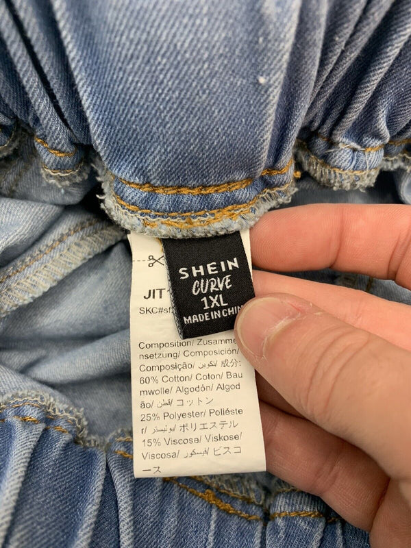 Shein Curve Womens Blue Denim shorts Size 2XL - beyond exchange