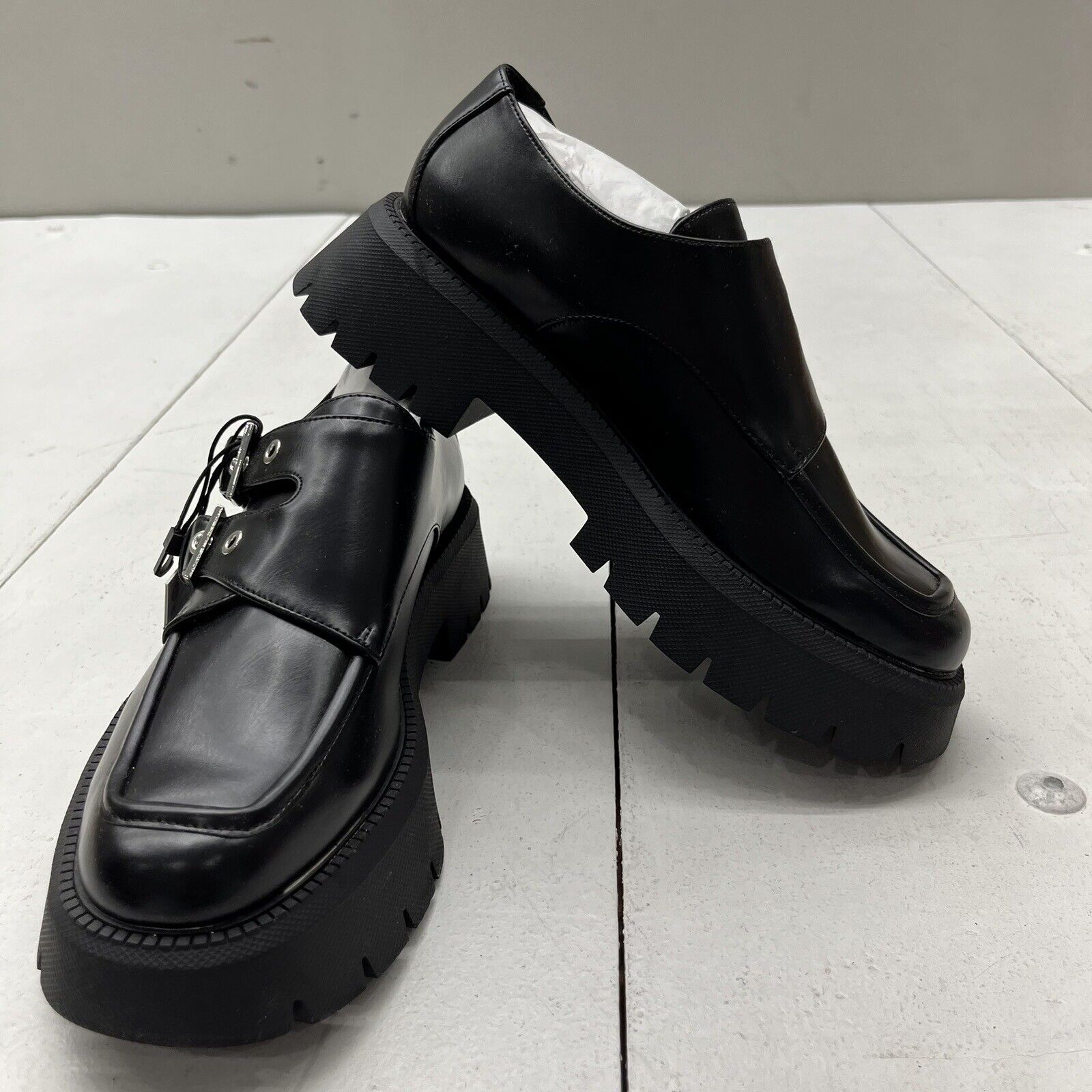 NWT Zara Strappy Chunky Heel Platform Sandals, Size 10 | Platform heels  chunky, Chunky heel platform sandals, Strappy heels chunky