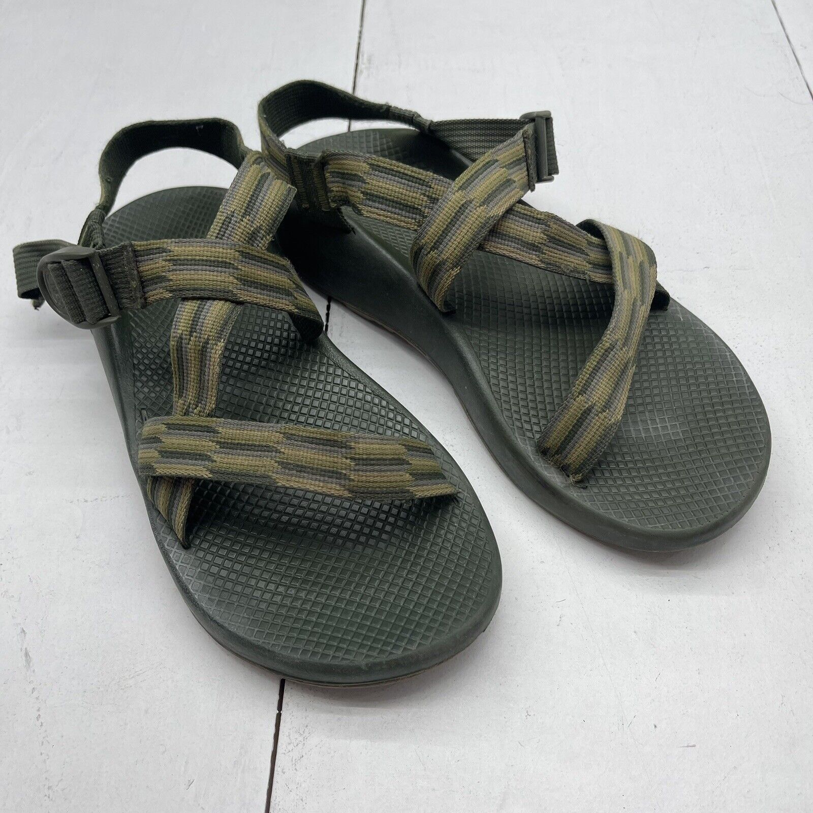 Chaco Z1 Classic Accordion Green Sandals Mens 11 J106167 beyond