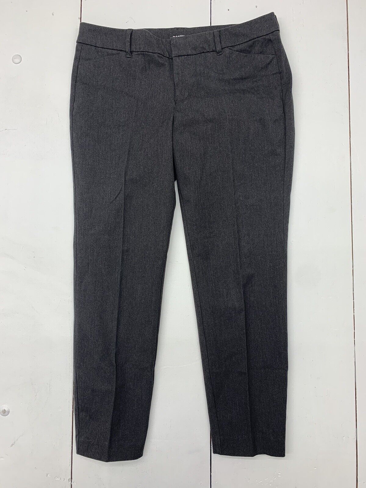 Old Navy Womens Grey Pixie Pants Size 12 - beyond exchange
