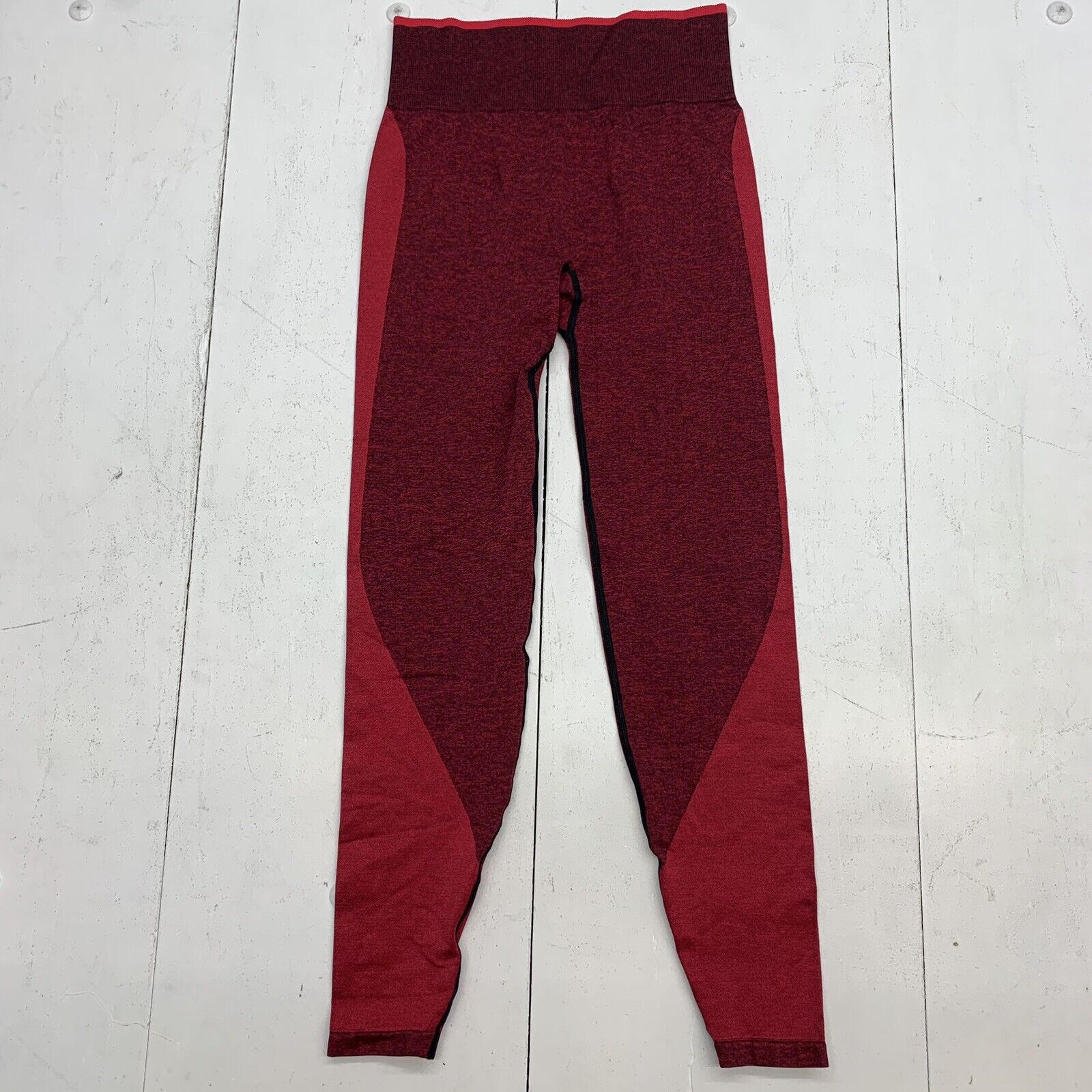 pink victoria secret womens red leggings size small - beyond exchange