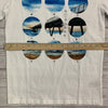 Old Navy White Graphic Short Sleeve Boys SizeXL