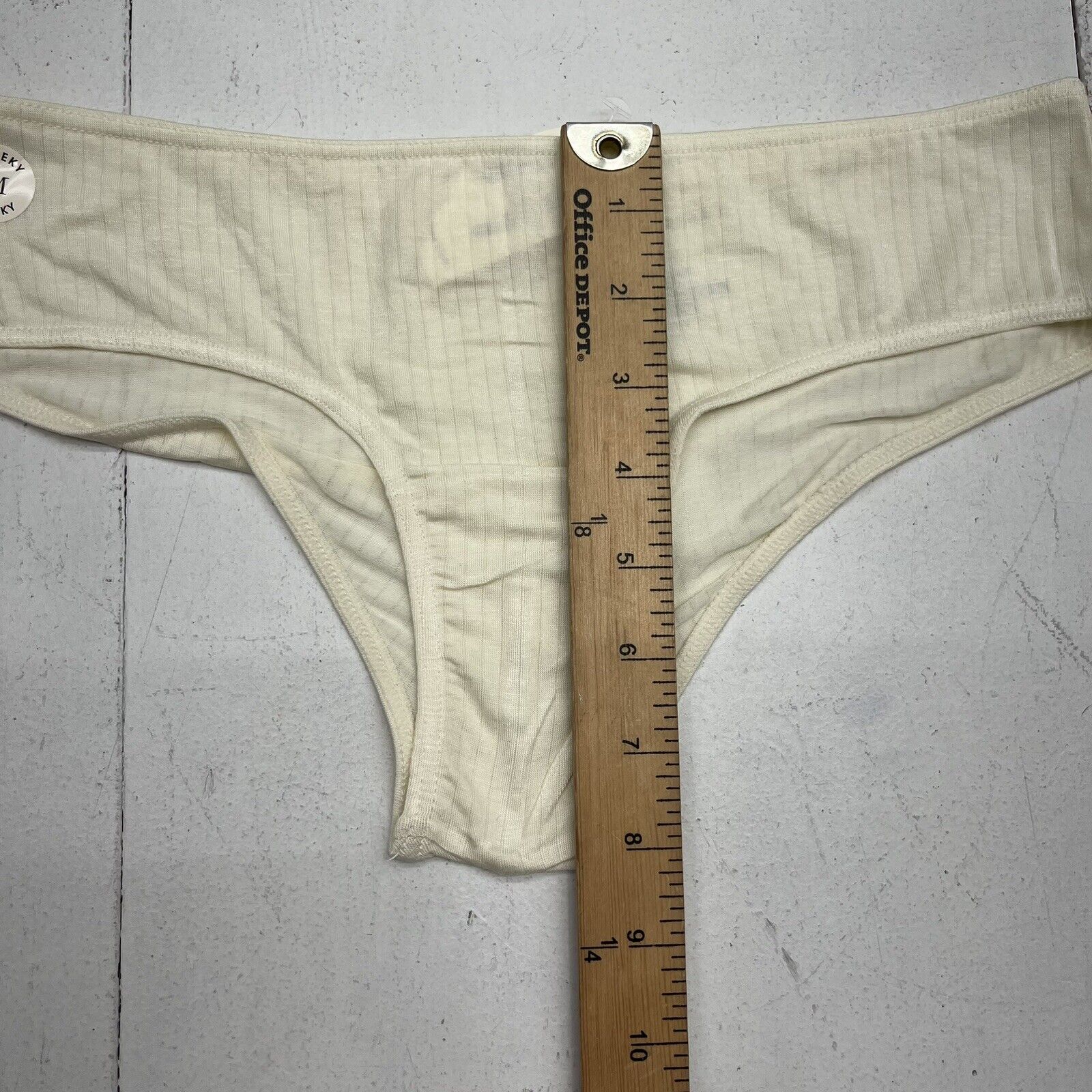 Aeropostale Mauve Cheeky Underwear Women's Size Medium NEW