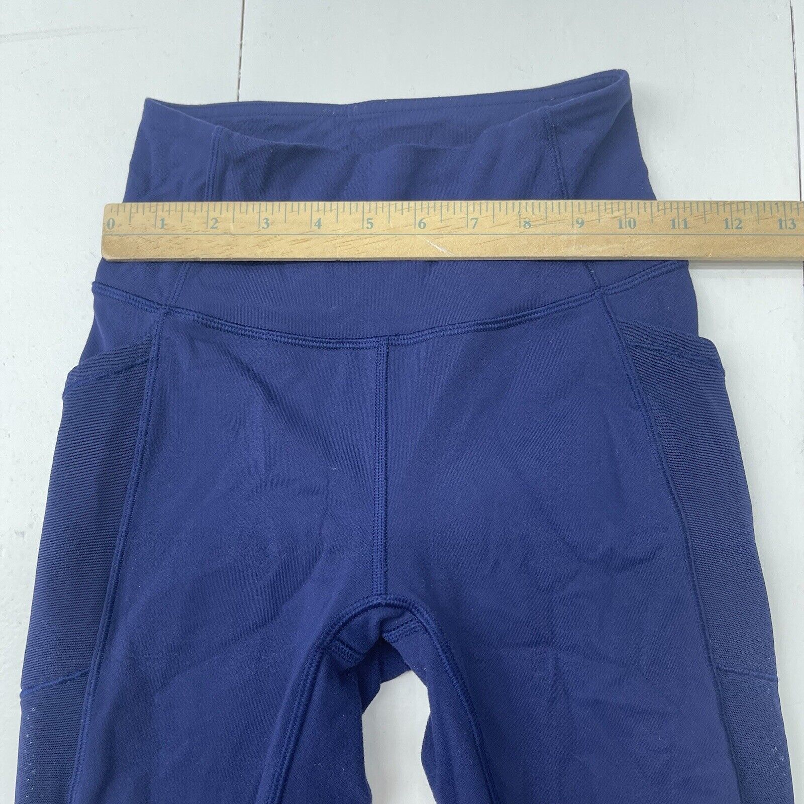 LuLuLemon Blue Athletic Capri Leggings Women Size M