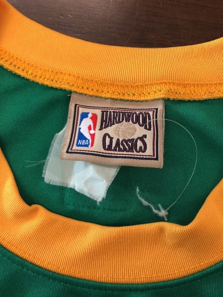 Celtics Green Yellow Stitch Basketball Jersey Majestic Hardwood Classics  Boston