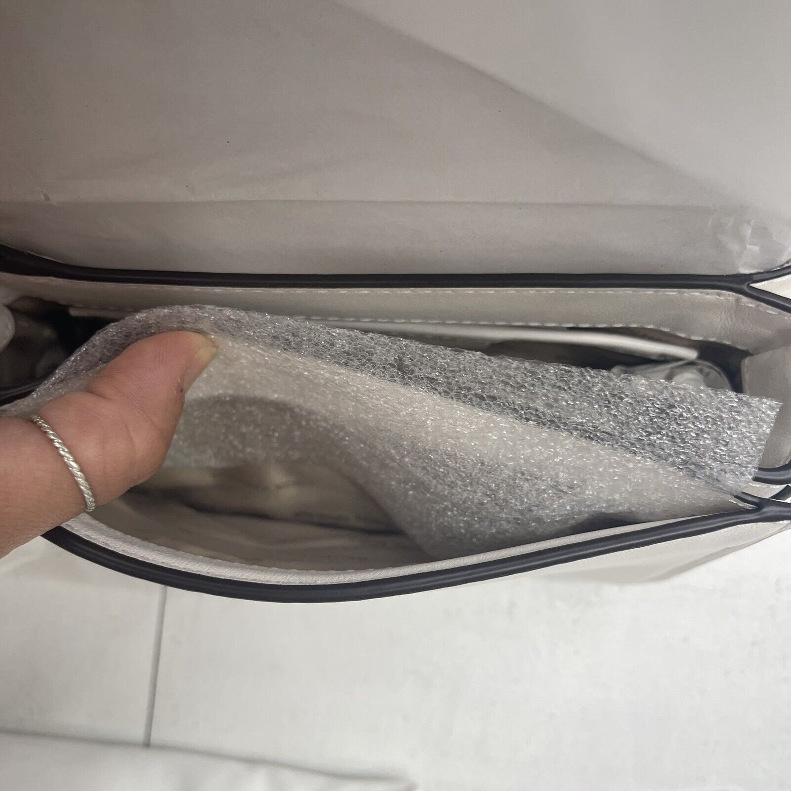 Michael Kors Bedford Gusset Crossbody Bag – Buy the goddamn bag