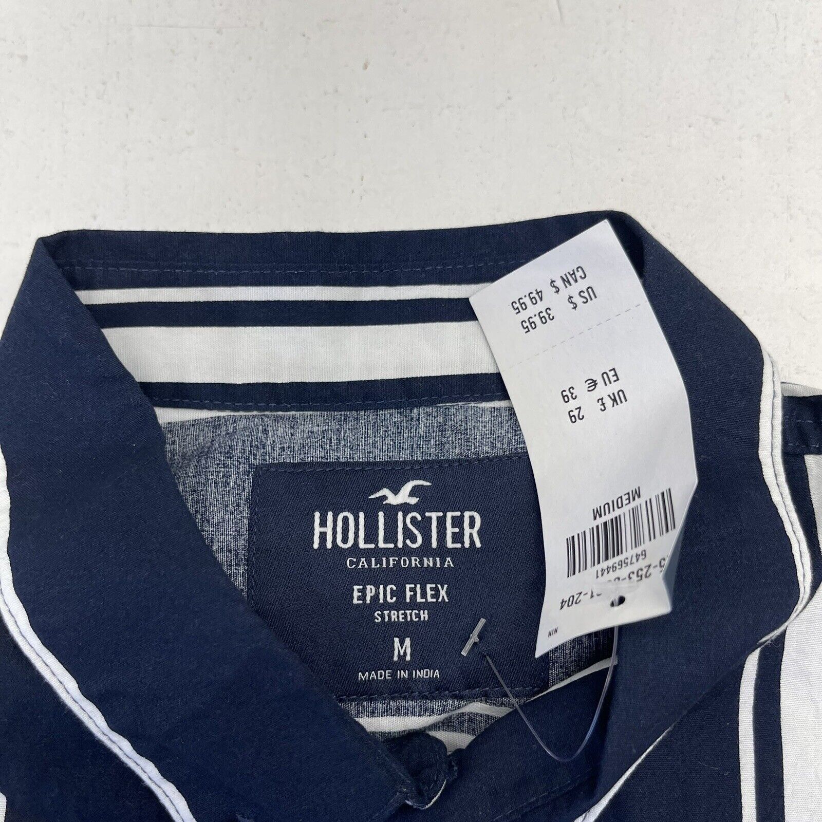 Hollister Epic Flex Navy Blue Stripe Short Sleeve Button Up Mens M