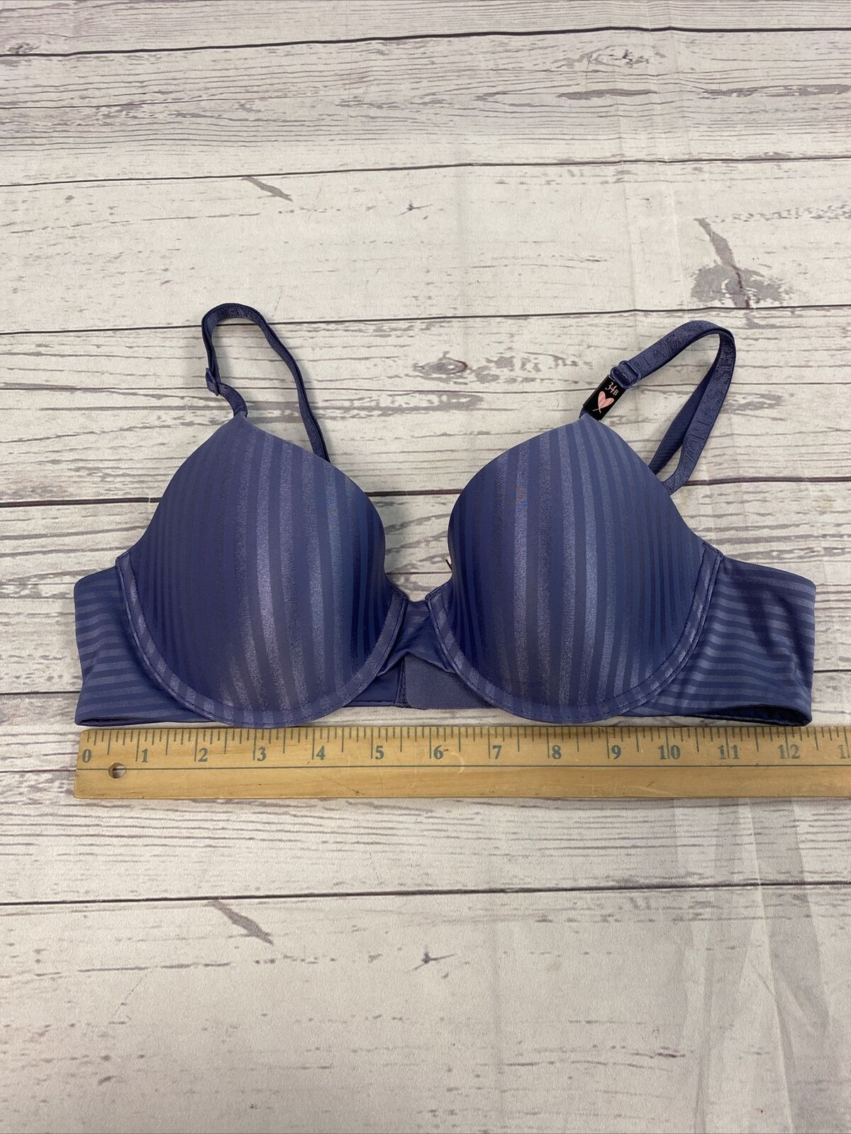 Victoria’s Secret bra size 34B