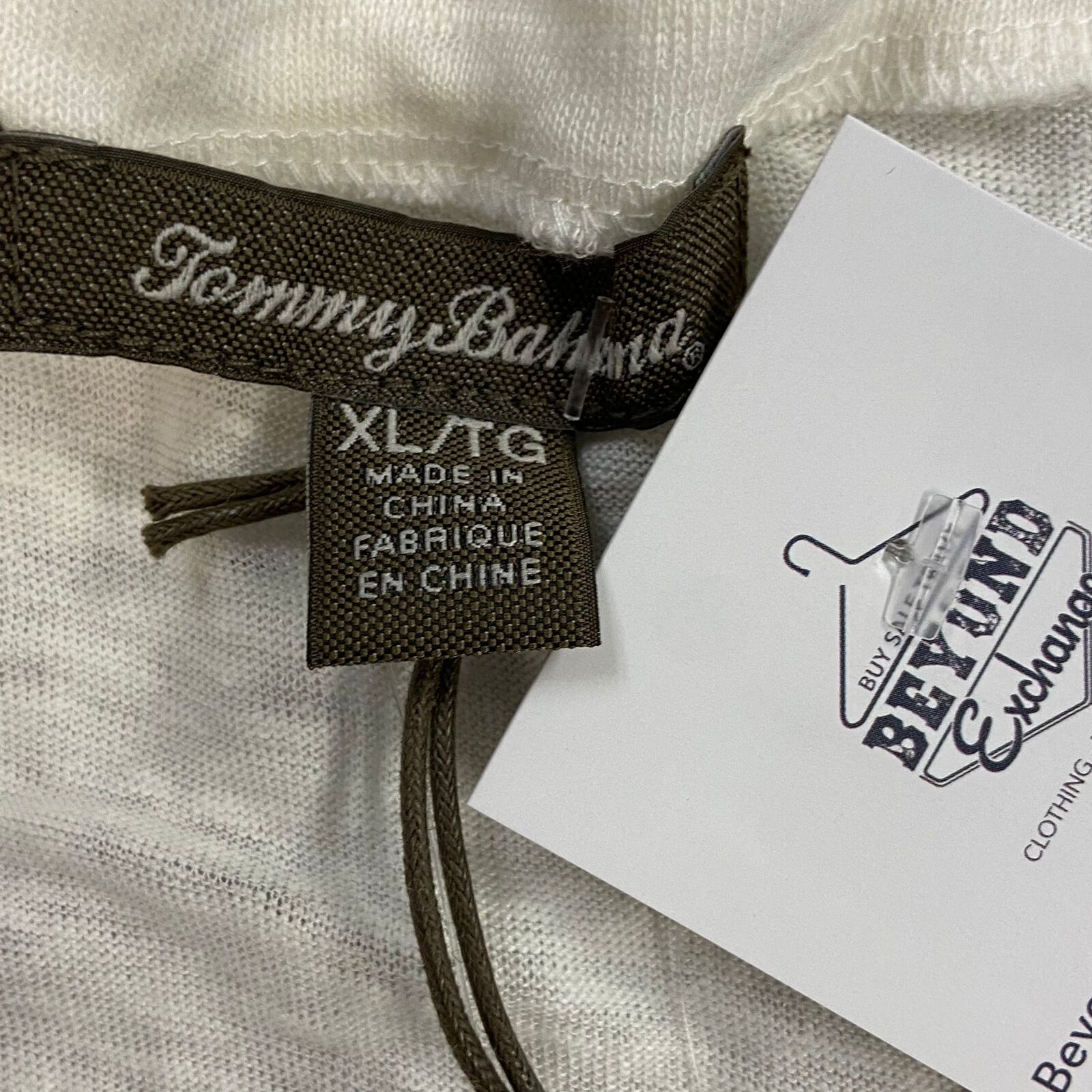 Tommy Bahama T-Shirt (XL)