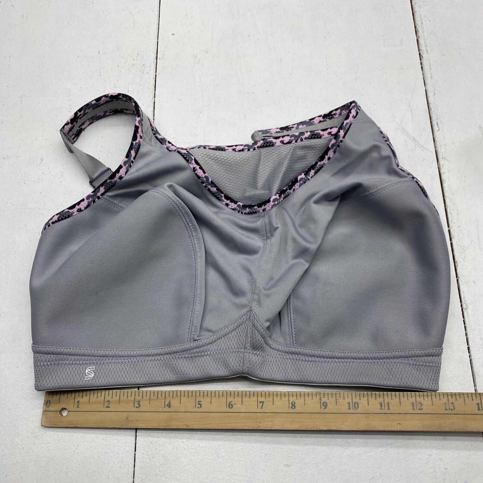 GLAMORISE 1006 Soft Gray No-Bounce Camisole Support Bra Womens Size 36 -  beyond exchange
