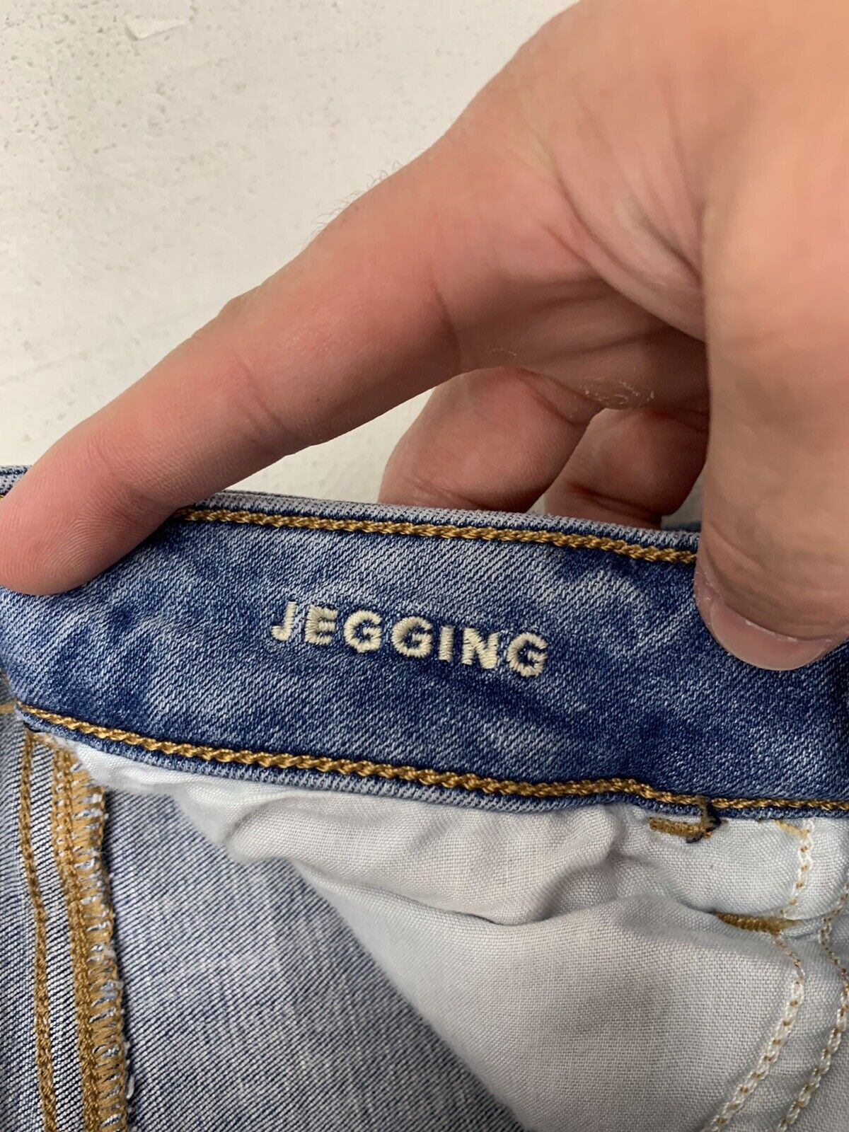 American Eagle Womens Blue Denim Jegging Jeans Size 0 - beyond exchange