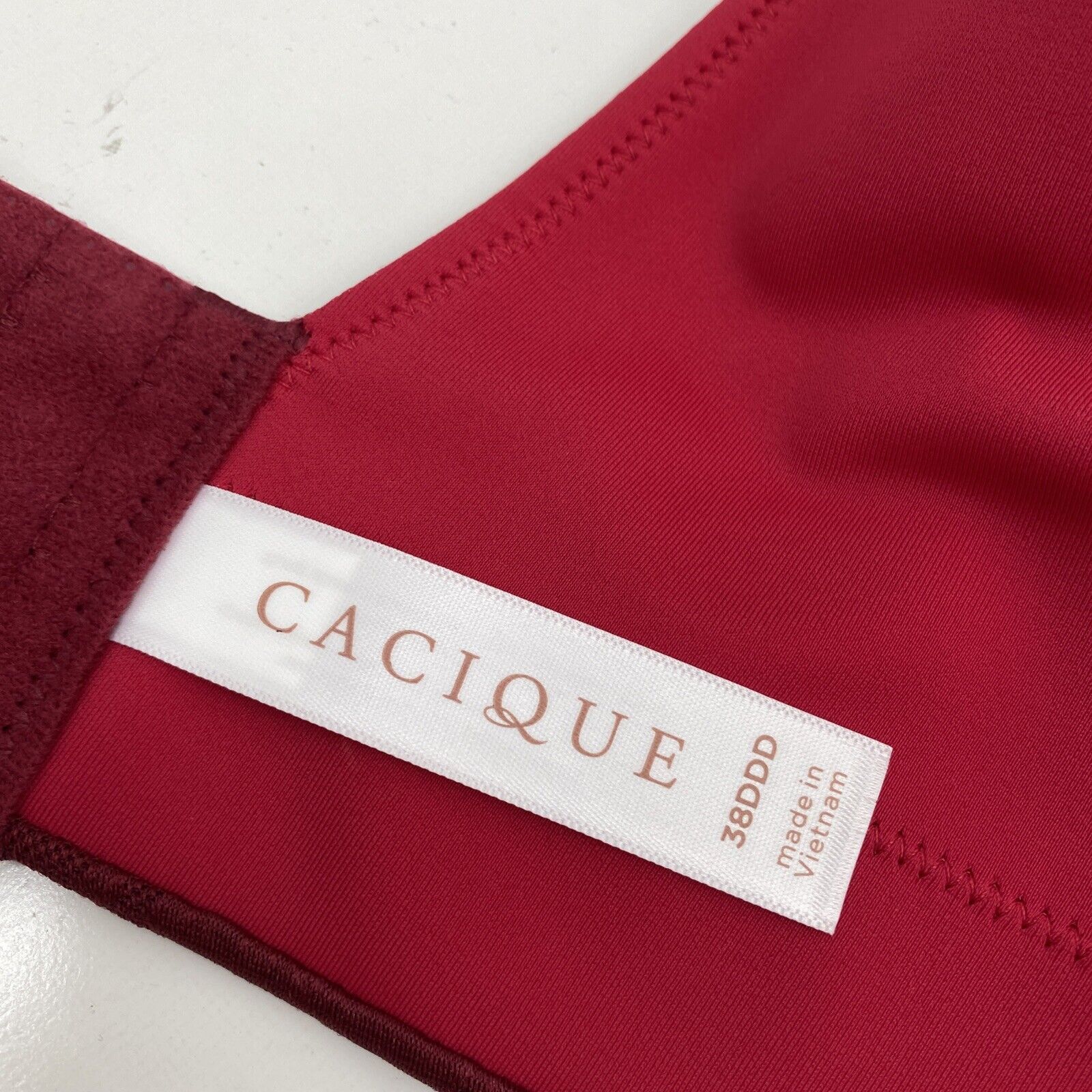 Cacique Invisible BackSmoother Lightly Lined Full Coverage Bra Red Siz -  beyond exchange