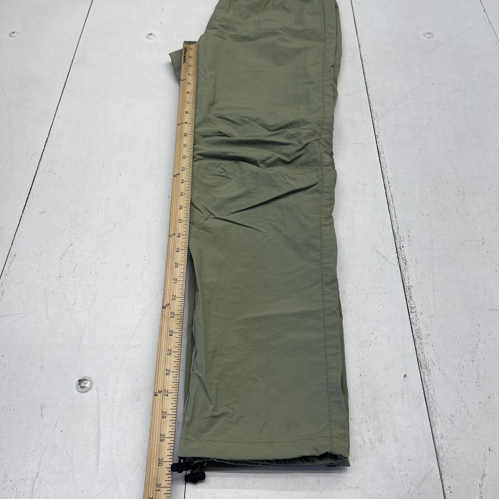 John Elliott Sage Green Himalayan Nylon Pants Mens Size Large $328 - beyond  exchange