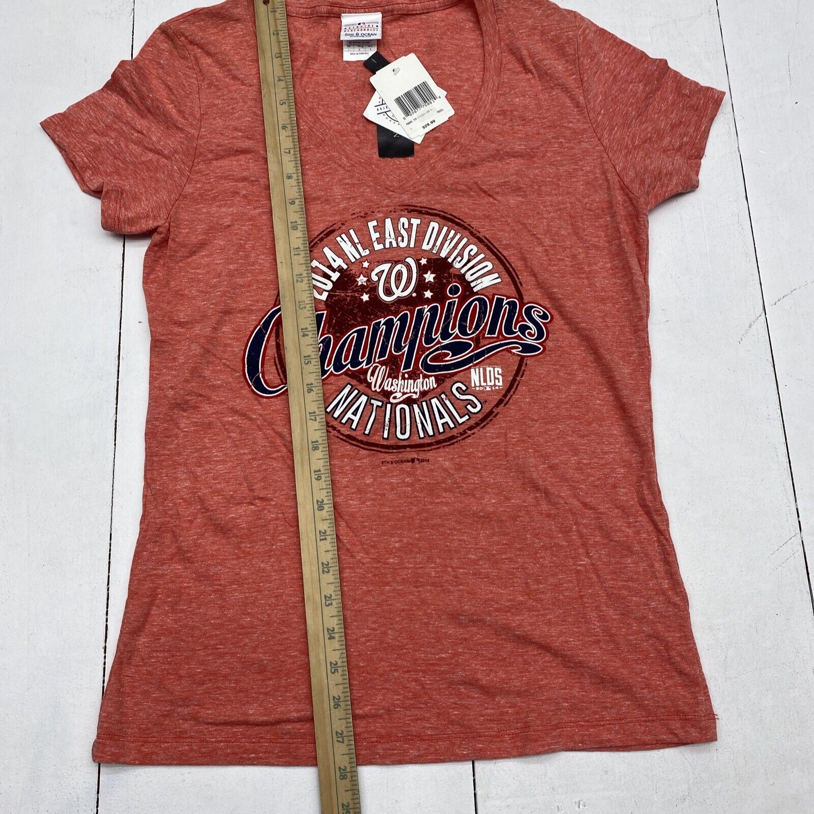 Genuine Merchandise Washington Nationals MLB Red T Shirt Women's