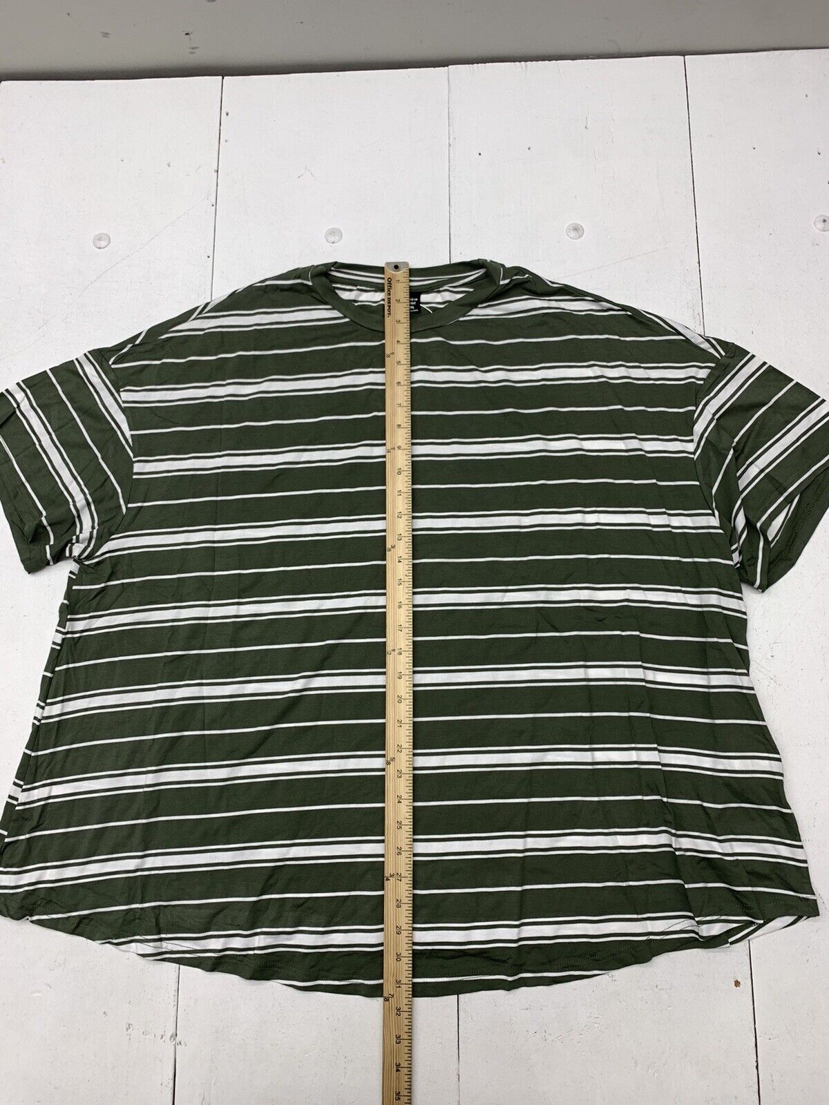 Shein Curve Womens Green White Striped Short Sleeve Shirt Size 2XL - beyond  exchange