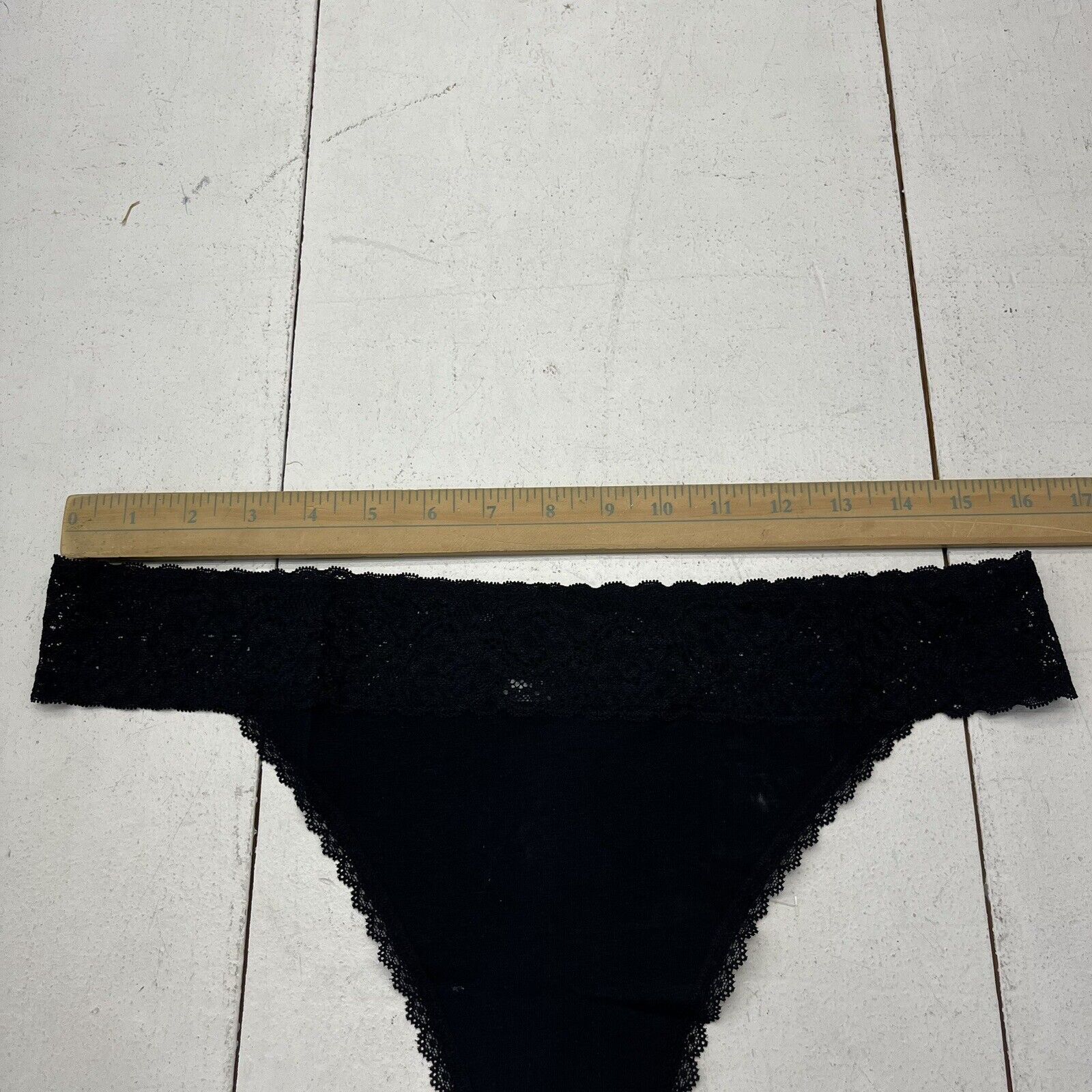 Maurices Black Lace Trim Cheeky Panties Women's Size Large NEW