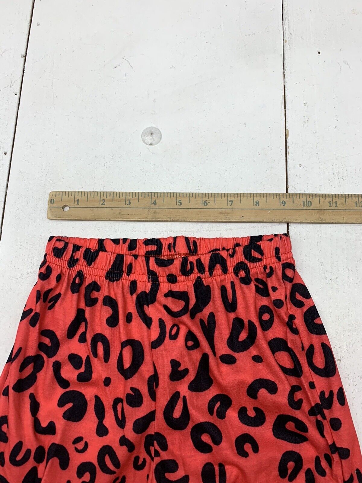 Womens Red Cheetah Print Shorts Two Piece Outfit Size Medium - beyond  exchange